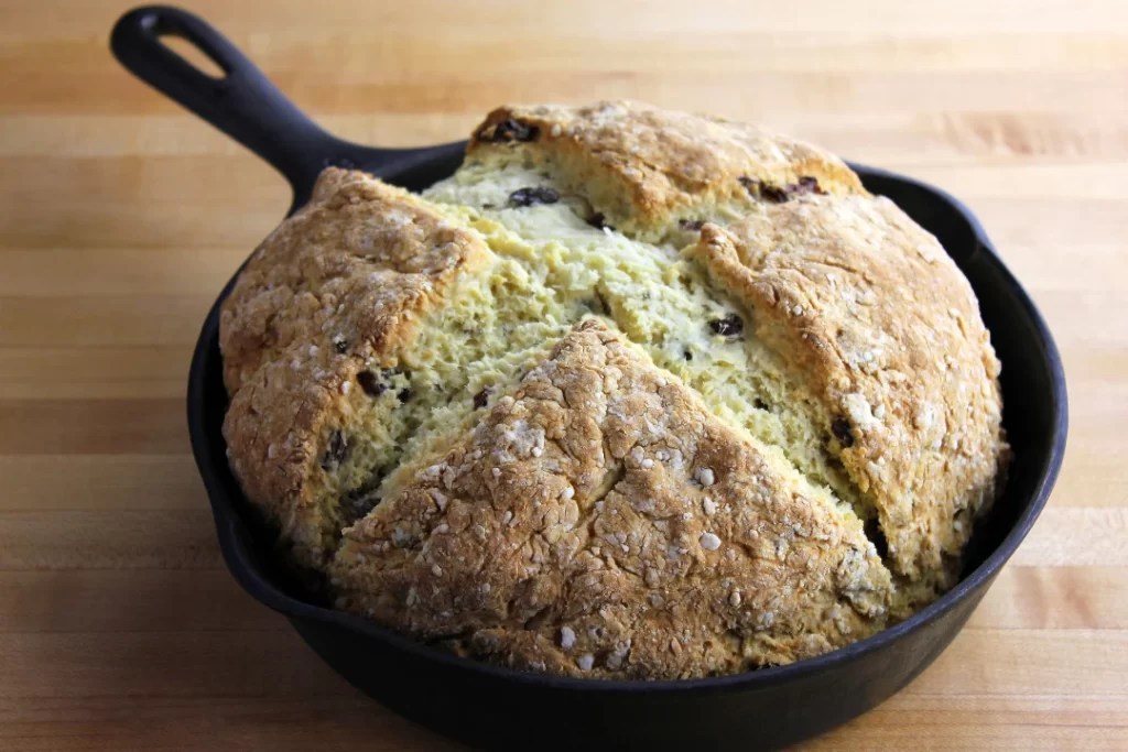 Bread and soda are one of the worst food for immunity. 